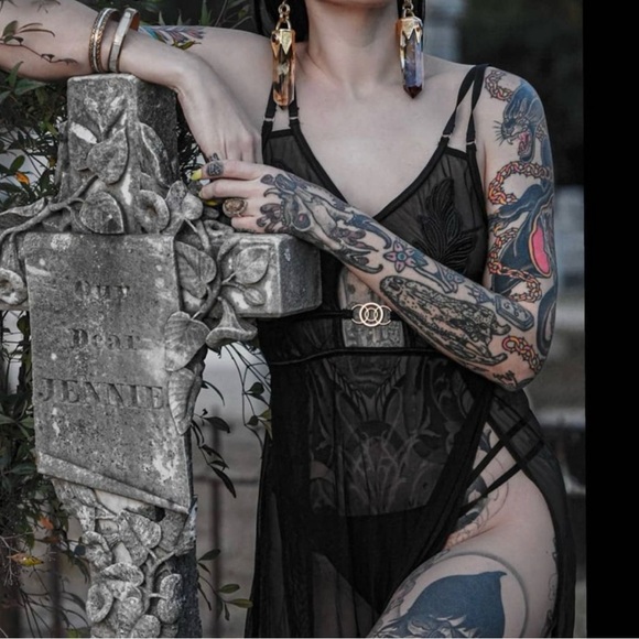 Bluebella long unlined Ophelia chemise - Picture 8 of 16